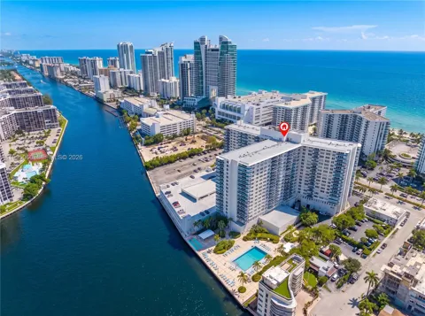 3800 S Ocean Dr #816