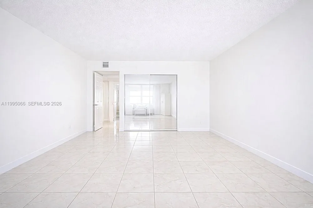 3800 S Ocean Dr #816 Hollywood, FL 33019