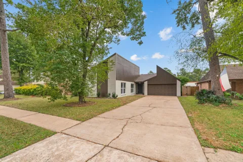15034 Rose Valley Drive