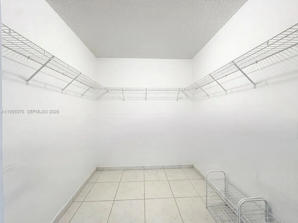 3800 S Ocean Dr #816 Hollywood, FL 33019