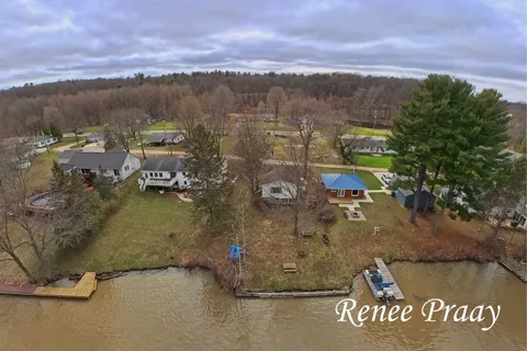 3511 Lake Allegan Drive