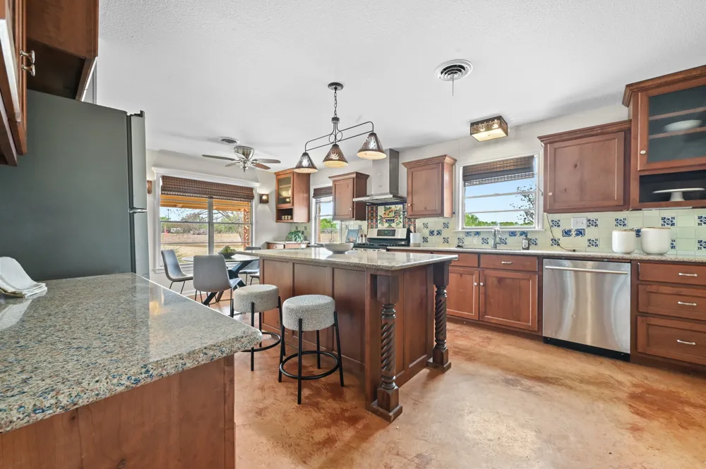 3500 Scull Road Martindale, TX 78655