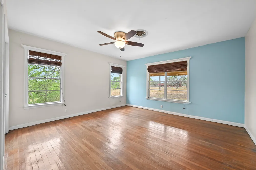 3500 Scull Road Martindale, TX 78655