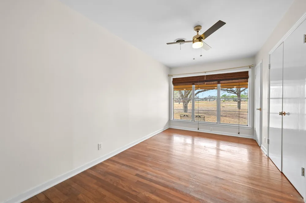 3500 Scull Road Martindale, TX 78655