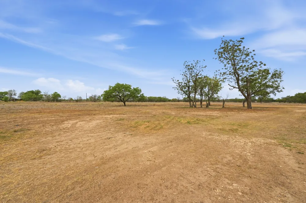 3500 Scull Road Martindale, TX 78655
