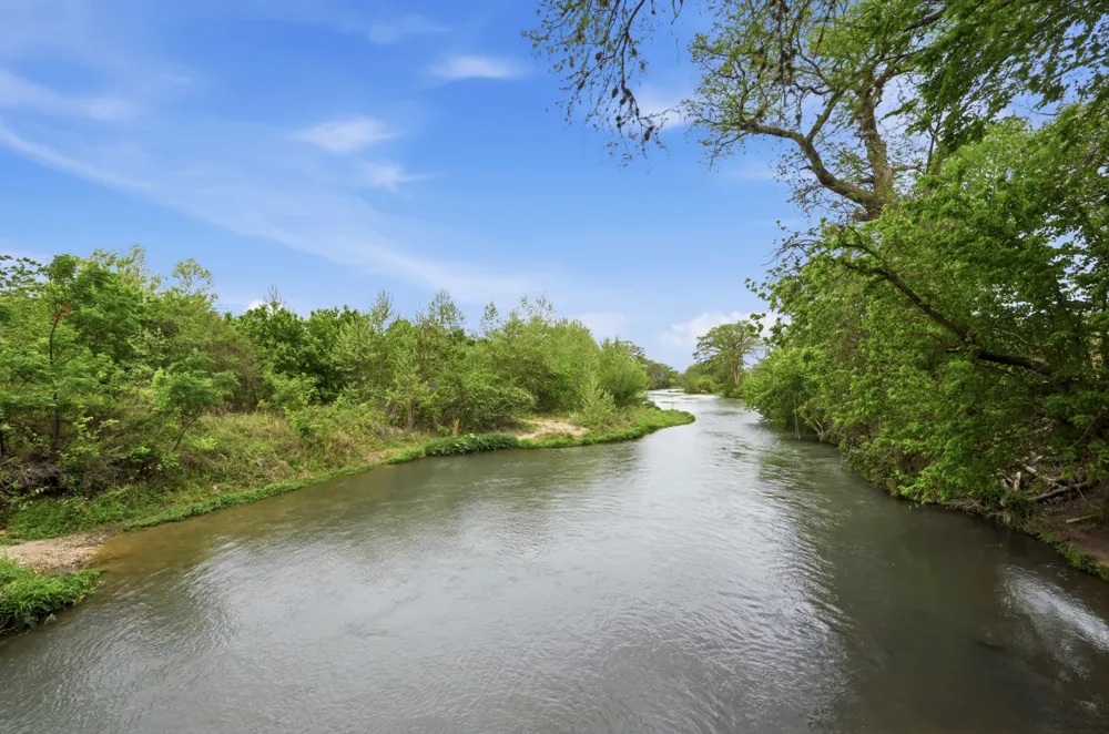 3500 Scull Road Martindale, TX 78655