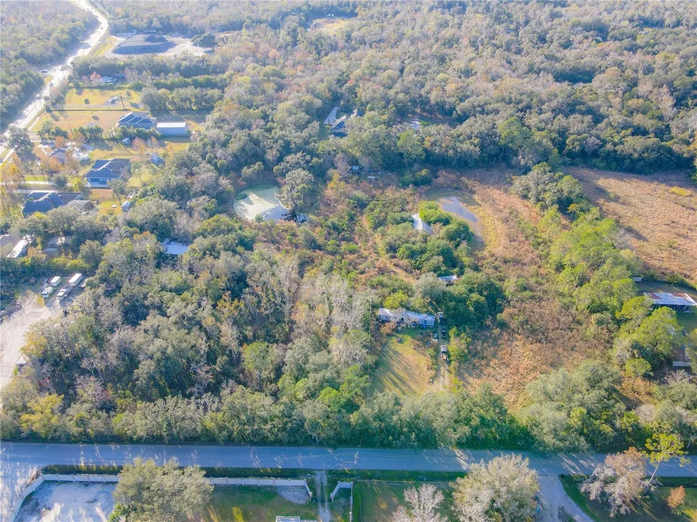 1050 VAN ARSDALE STREET Oviedo, FL 32765