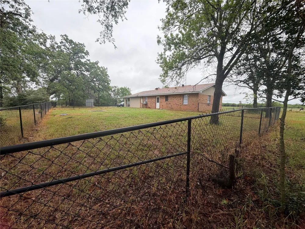 18043 Sterling Robertson Dam Road Thornton, TX 76687