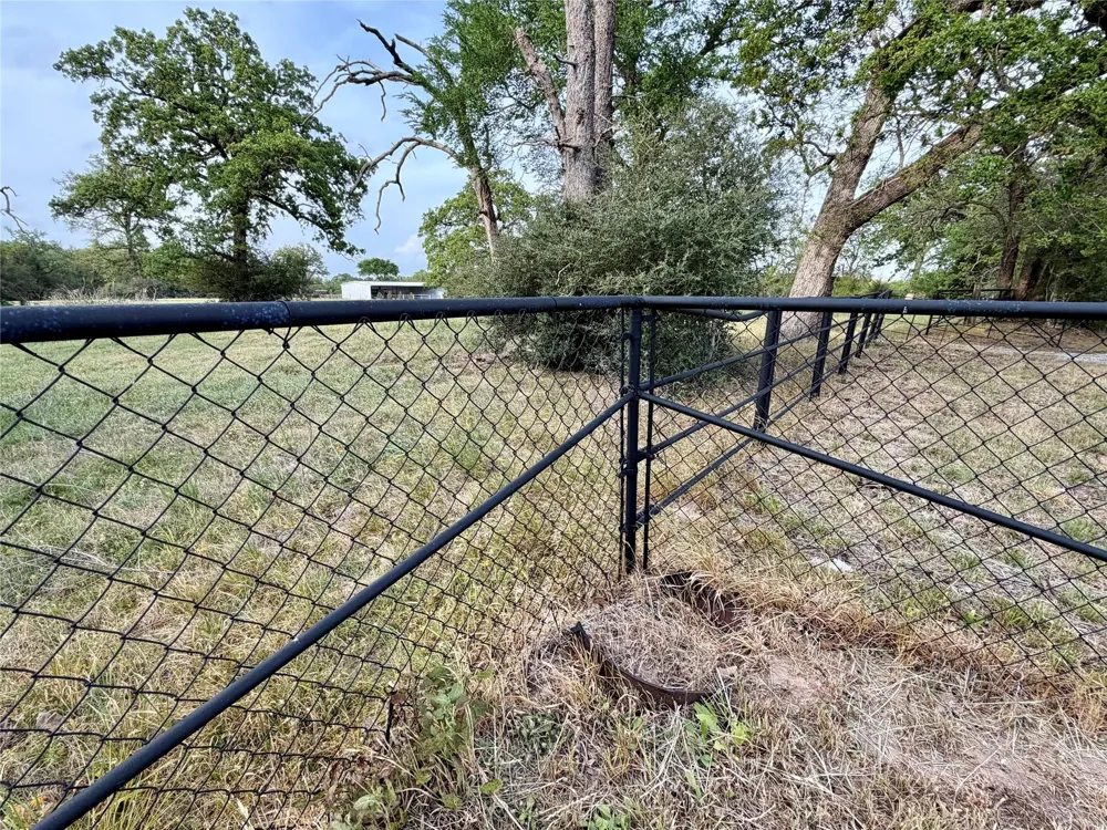 18043 Sterling Robertson Dam Road Thornton, TX 76687