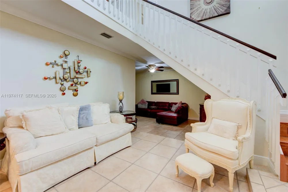 10 NW 110th Ave Plantation, FL 33324