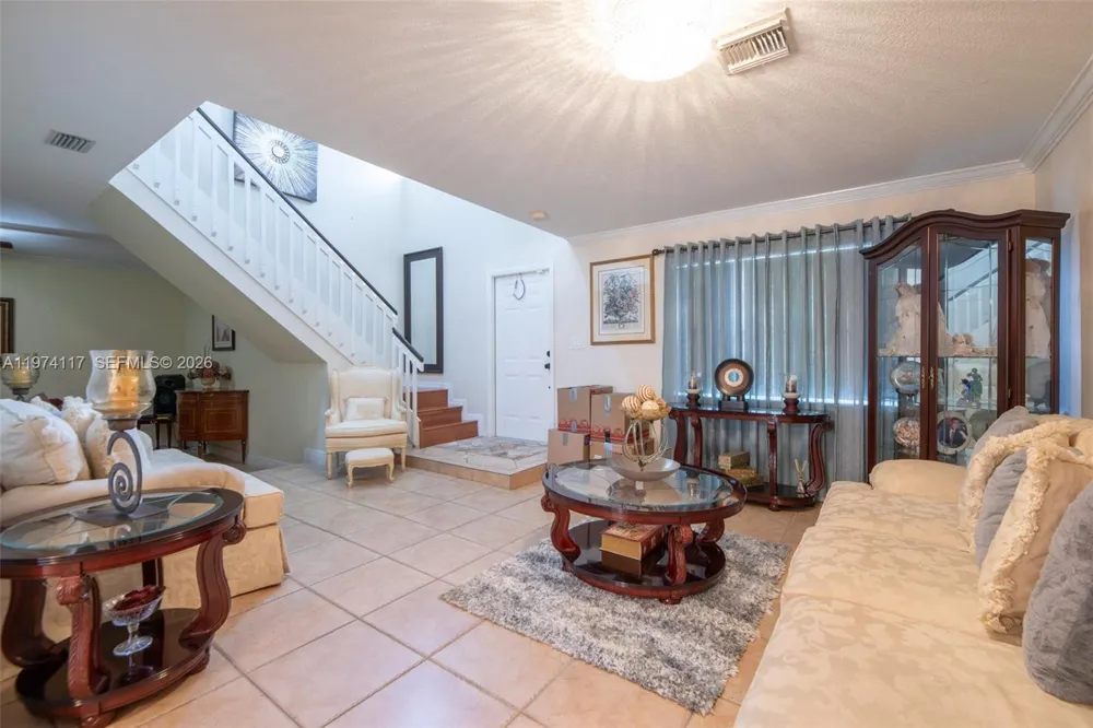 10 NW 110th Ave Plantation, FL 33324