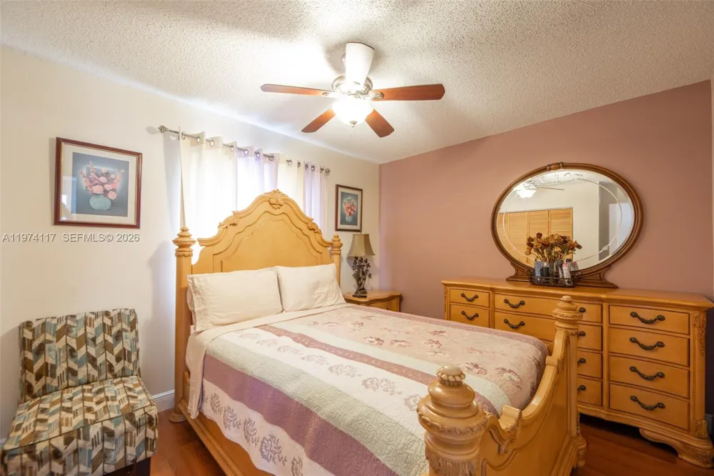 10 NW 110th Ave Plantation, FL 33324
