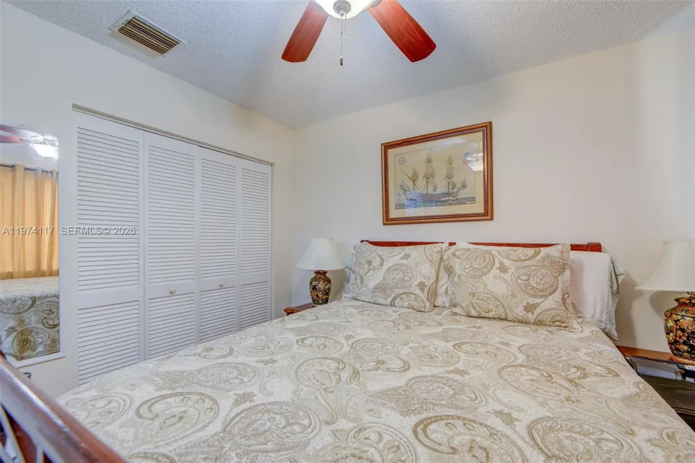 10 NW 110th Ave Plantation, FL 33324