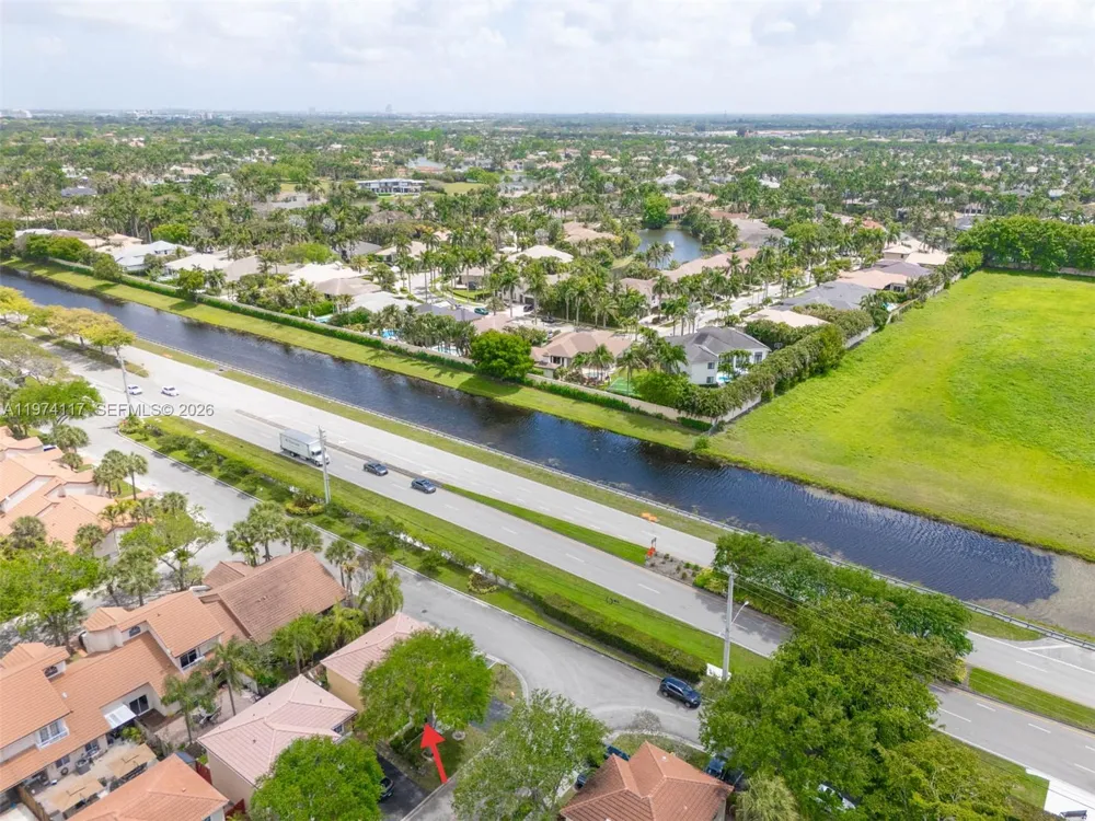 10 NW 110th Ave Plantation, FL 33324