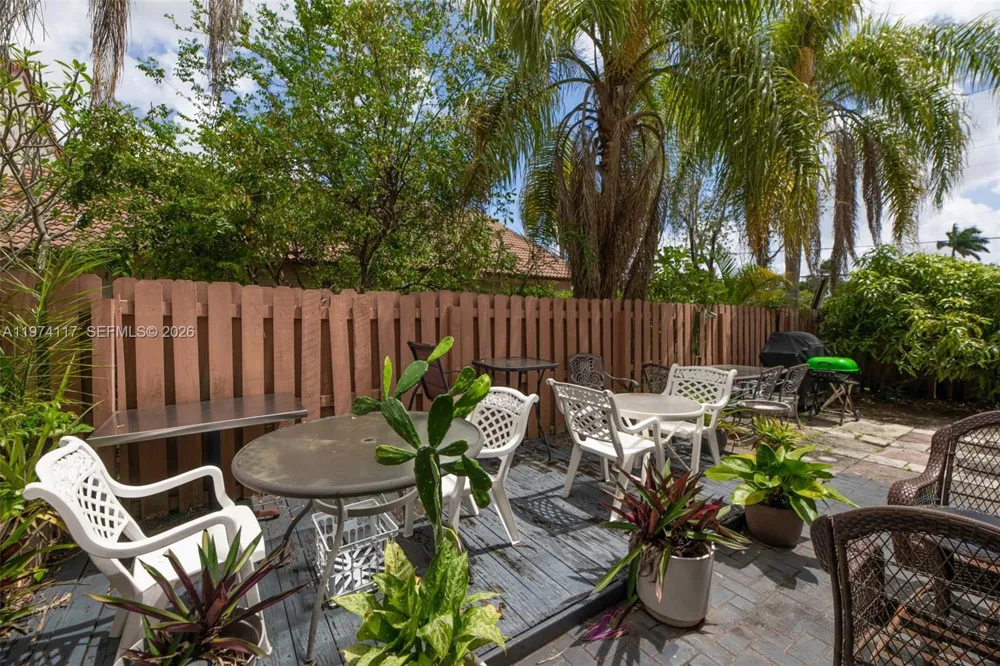 10 NW 110th Ave Plantation, FL 33324