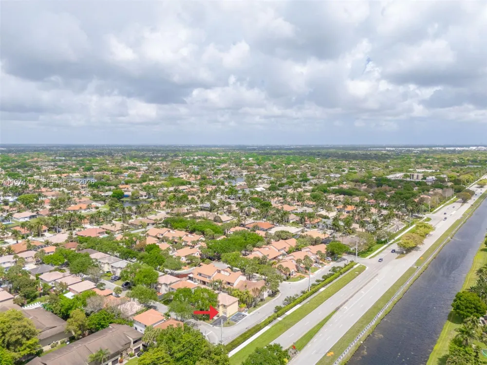 10 NW 110th Ave Plantation, FL 33324