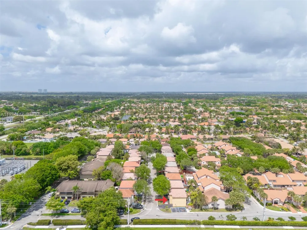 10 NW 110th Ave Plantation, FL 33324