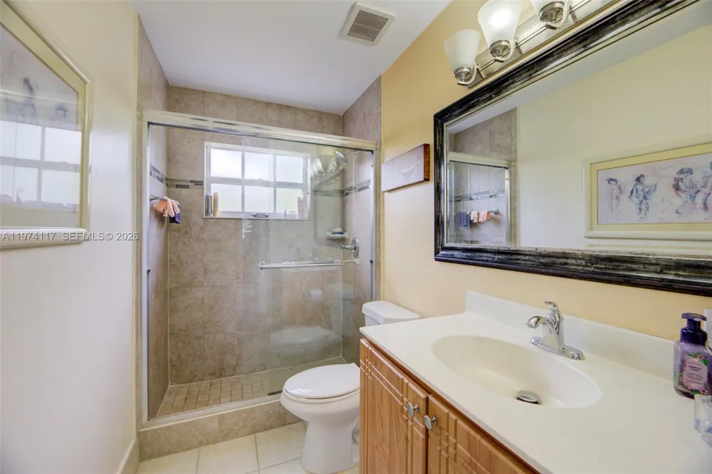 10 NW 110th Ave Plantation, FL 33324
