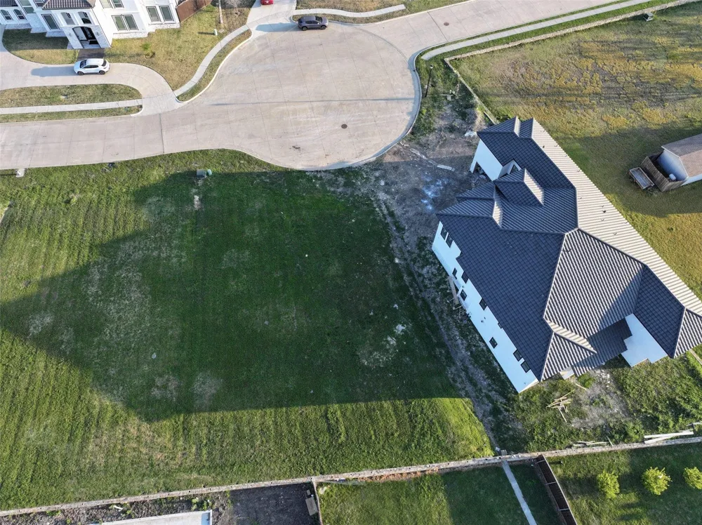 212 Osman Drive Murphy, TX 75094