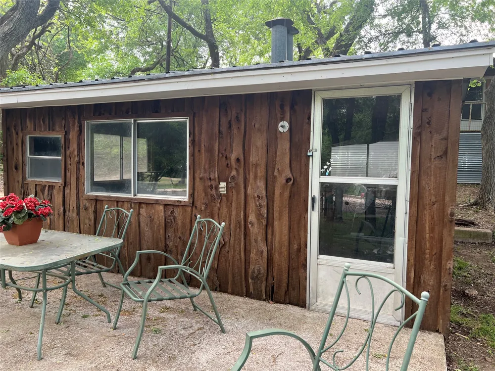 19045 NW County Road 3204 Dawson, TX 76639