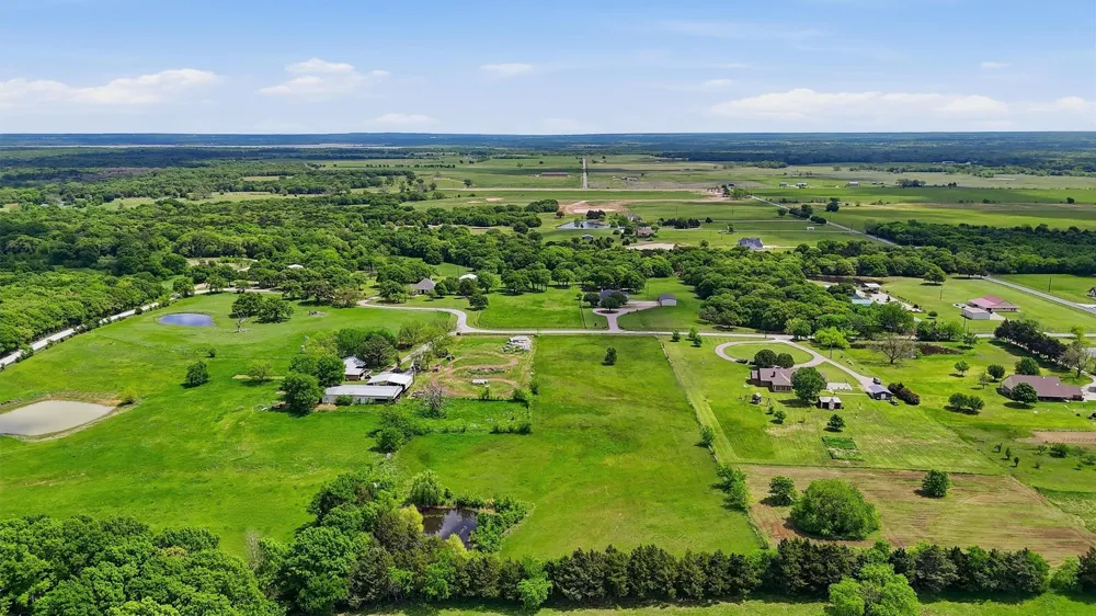 155 Basin Springs Road Sadler, TX 76264