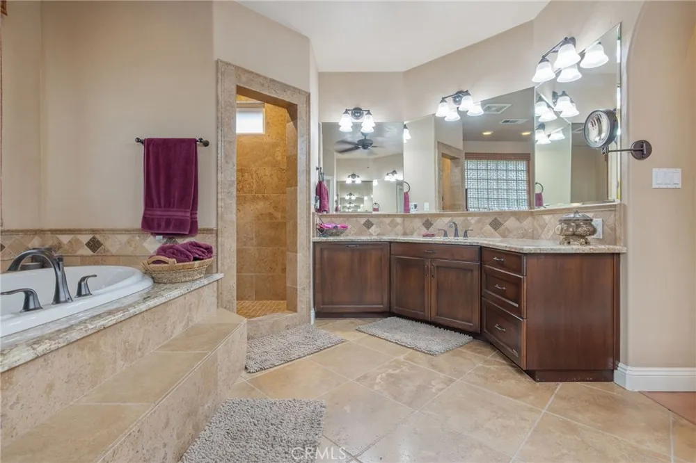 1928 S Shirk Visalia, CA 93277
