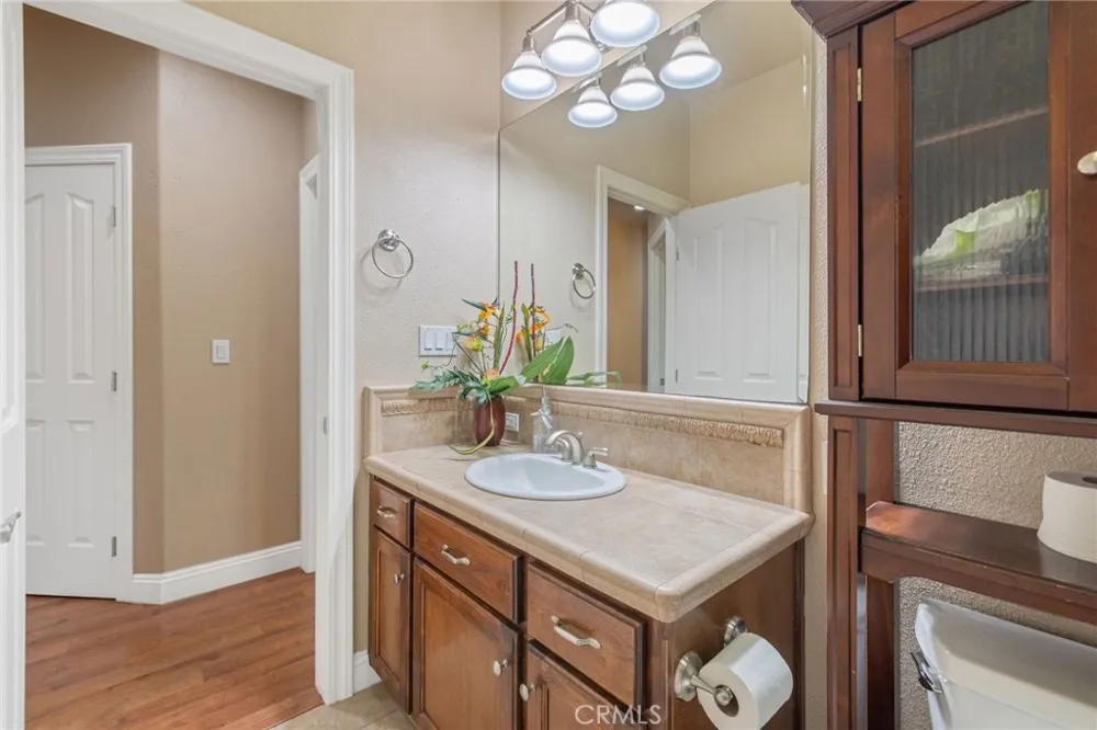 1928 S Shirk Visalia, CA 93277