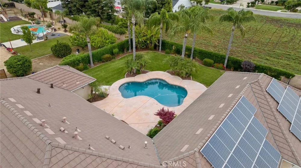 1928 S Shirk Visalia, CA 93277