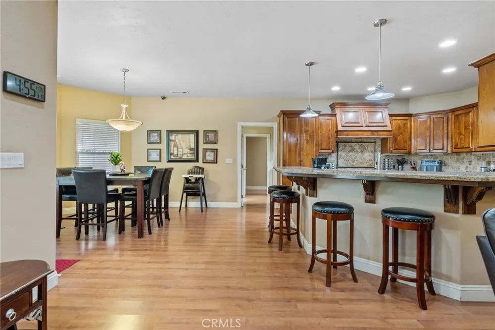 1928 S Shirk Visalia, CA 93277
