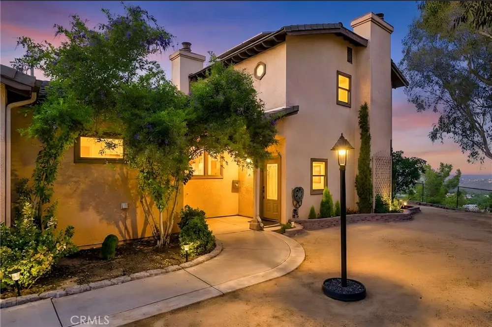 32360 Navajo Springs Wildomar, CA 92595