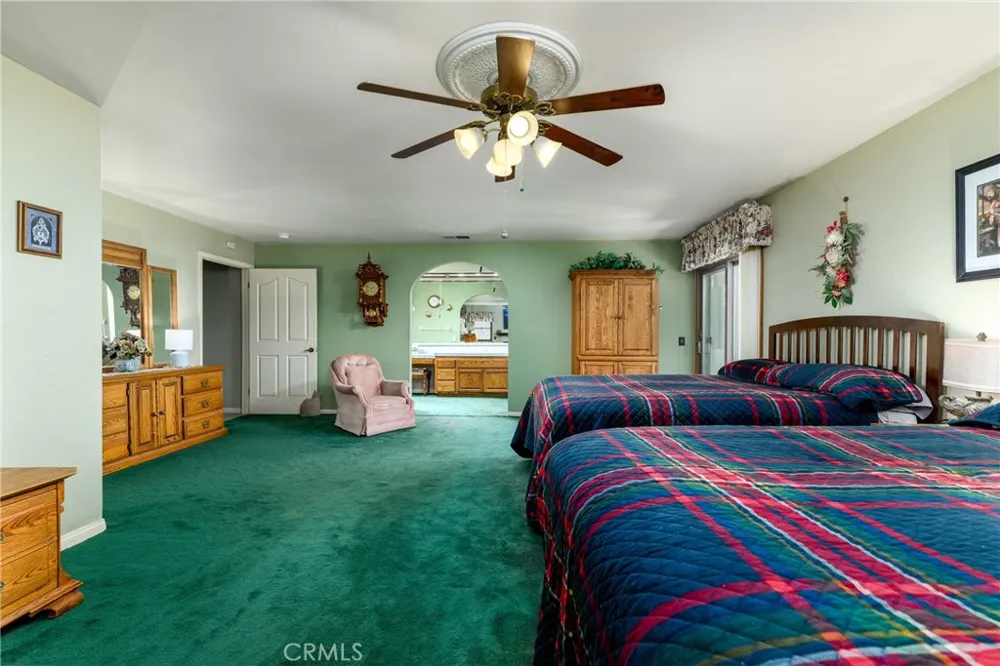 32360 Navajo Springs Wildomar, CA 92595