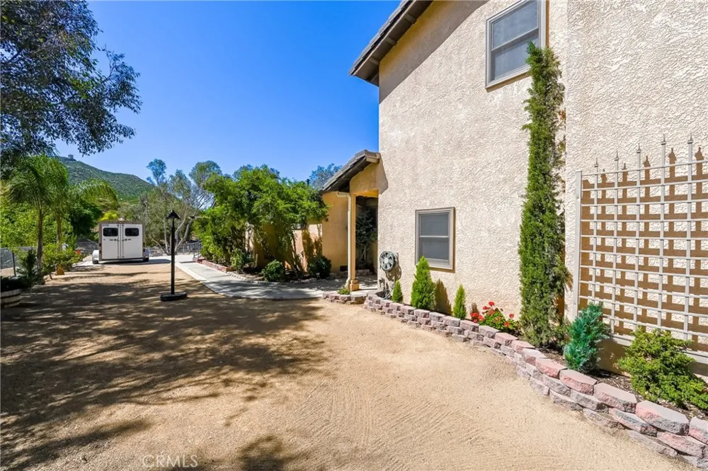32360 Navajo Springs Wildomar, CA 92595