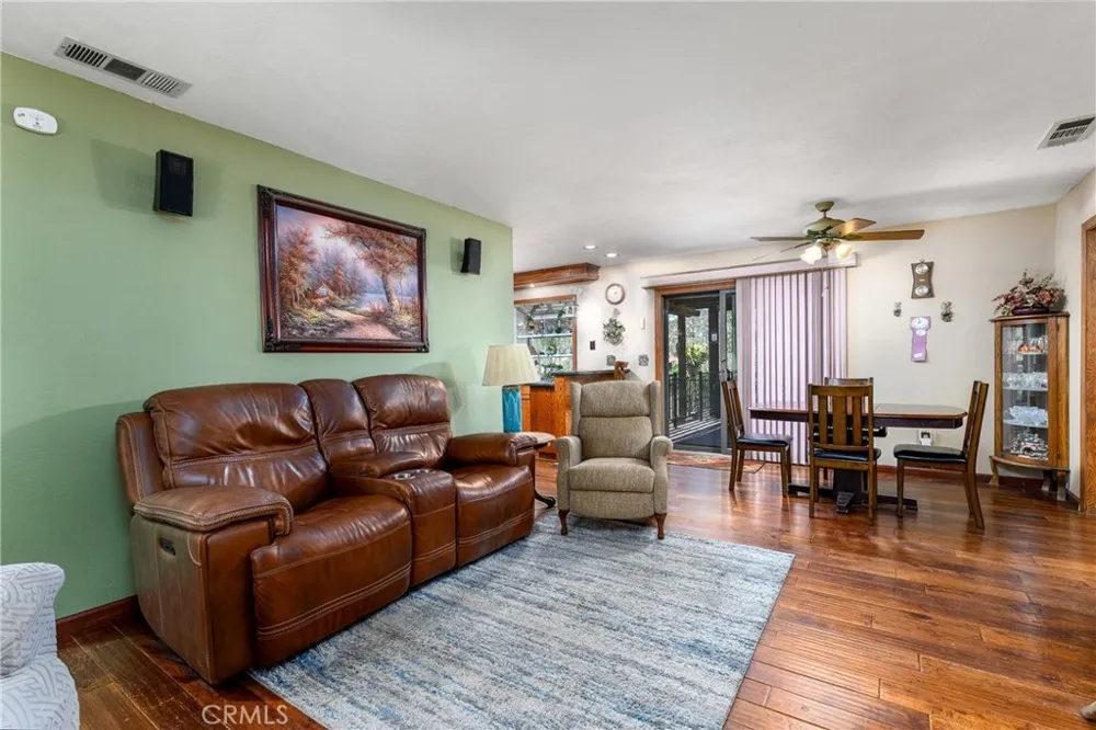 32360 Navajo Springs Wildomar, CA 92595
