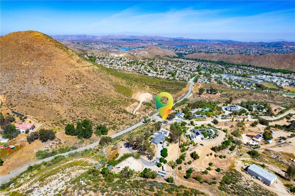 32360 Navajo Springs Wildomar, CA 92595