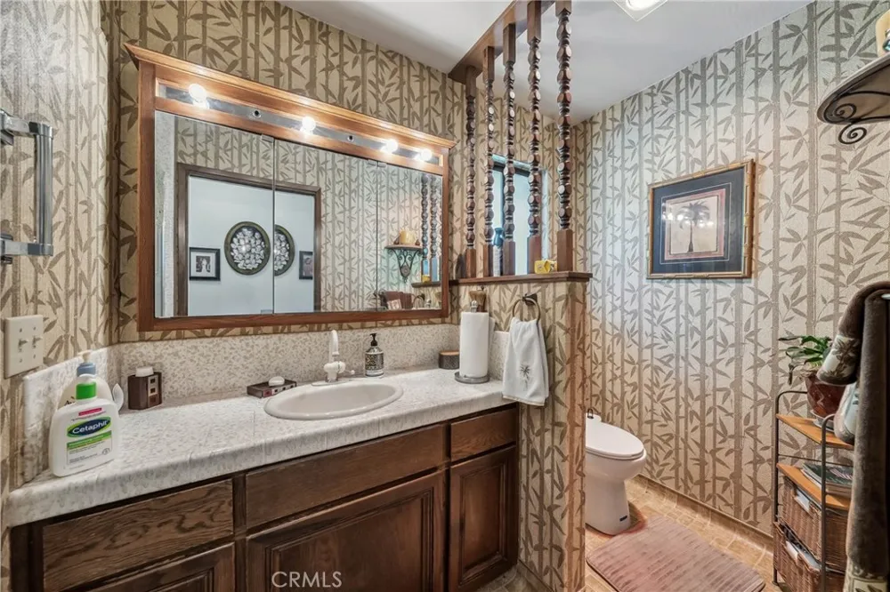 460 Lake Vista Drive Lakeport, CA 95453