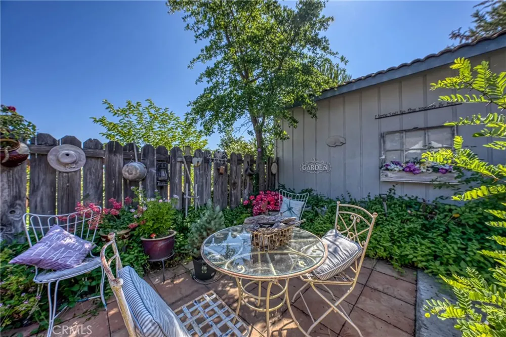 460 Lake Vista Drive Lakeport, CA 95453