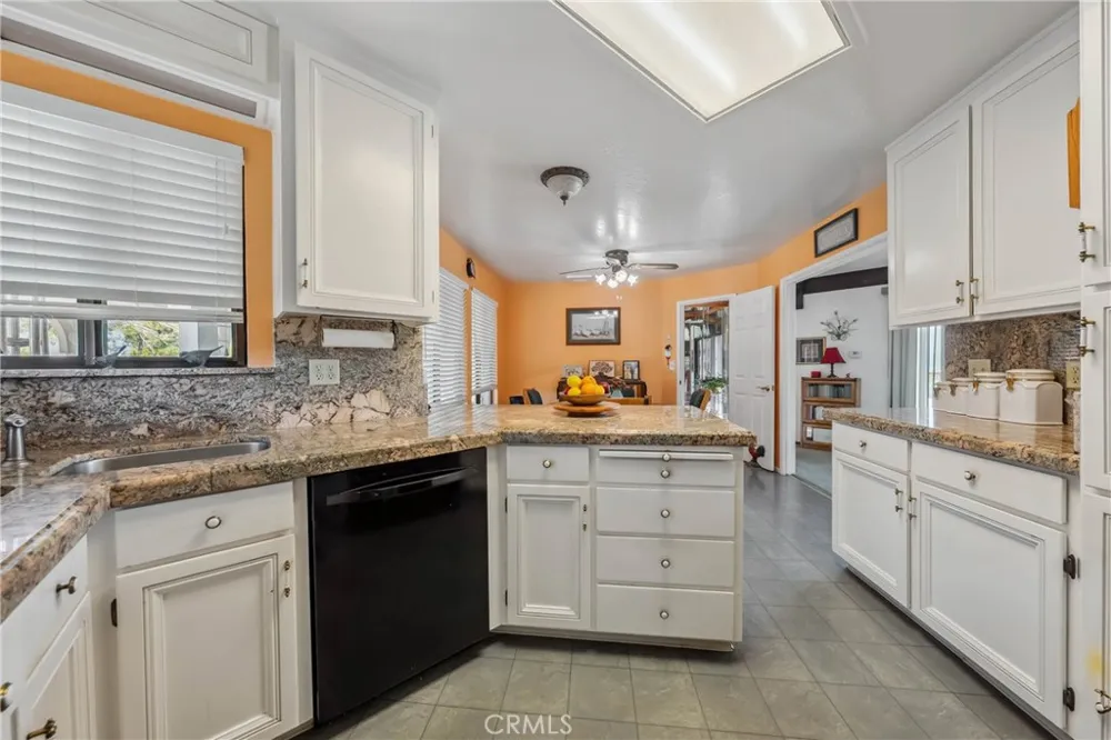 460 Lake Vista Drive Lakeport, CA 95453