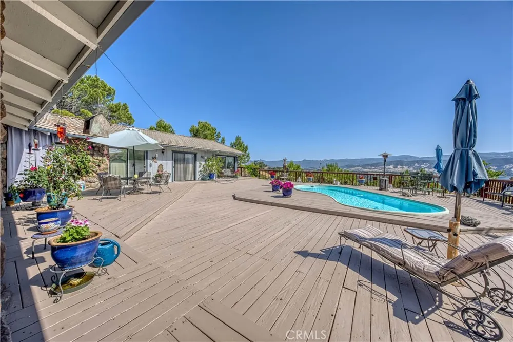 460 Lake Vista Drive Lakeport, CA 95453