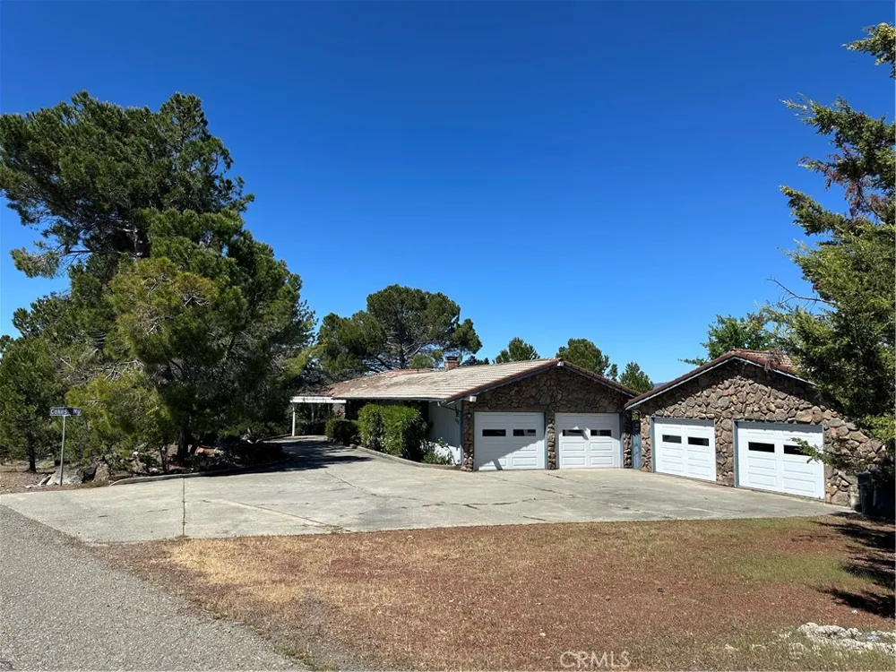 460 Lake Vista Drive Lakeport, CA 95453