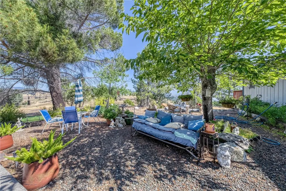 460 Lake Vista Drive Lakeport, CA 95453