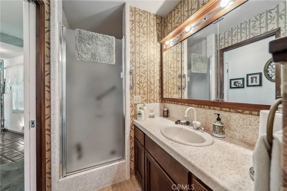 460 Lake Vista Drive Lakeport, CA 95453