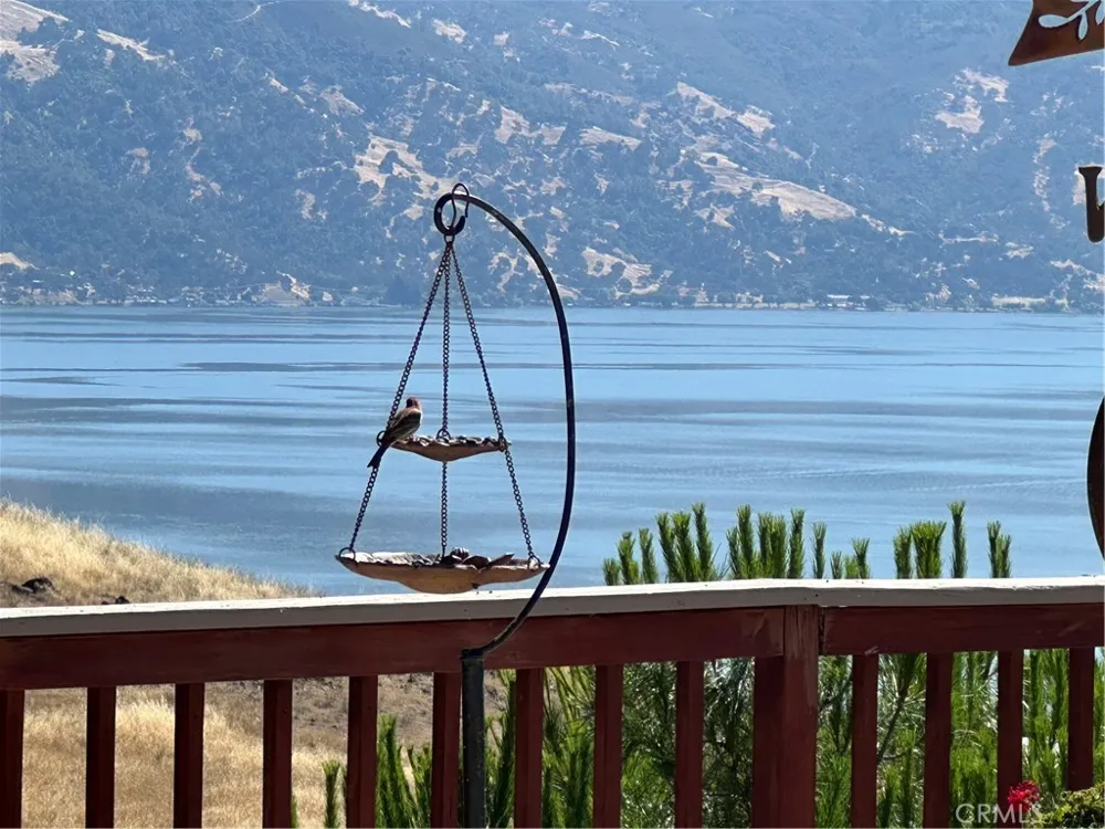 460 Lake Vista Drive Lakeport, CA 95453