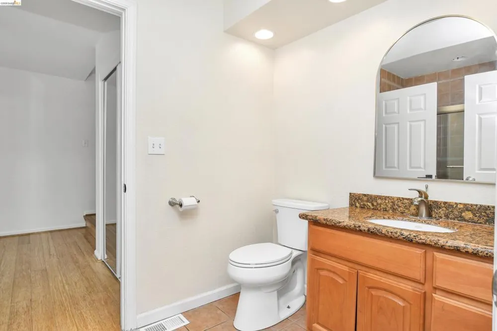 5460 Azure Ct Discovery Bay, CA 94505