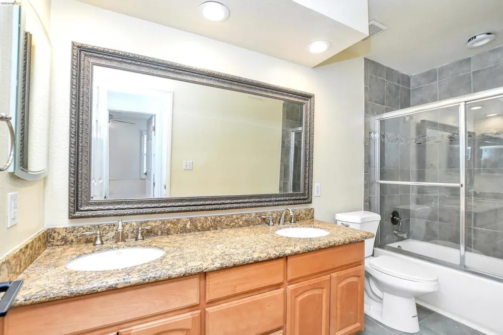 5460 Azure Ct Discovery Bay, CA 94505