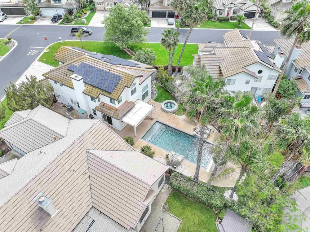 5460 Azure Ct Discovery Bay, CA 94505