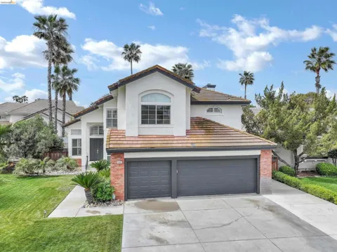 5460 Azure Ct