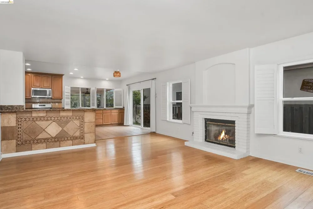 5460 Azure Ct Discovery Bay, CA 94505