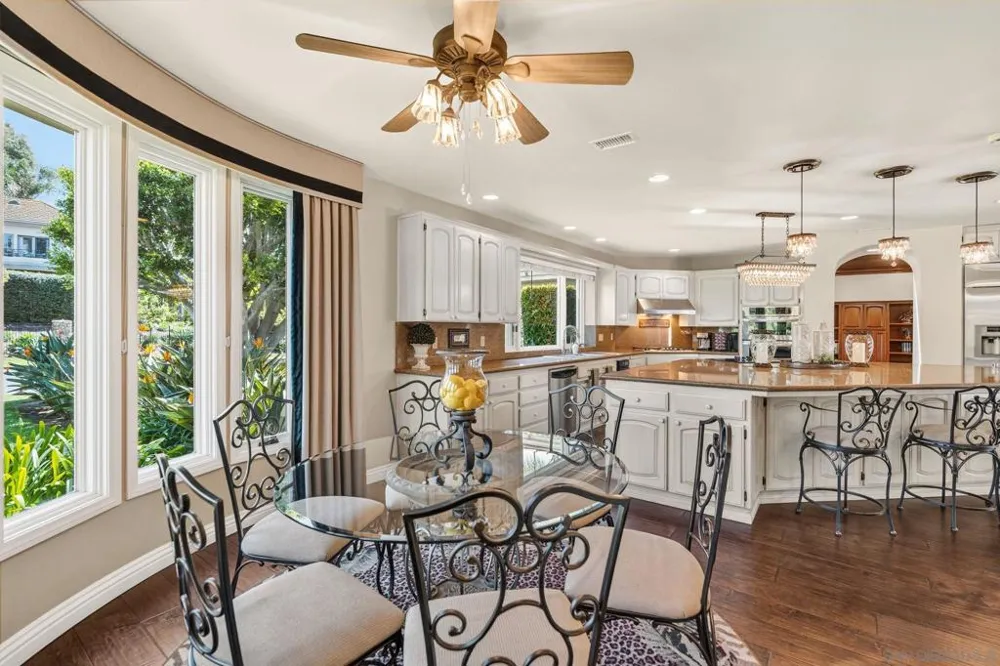 5860 Calle Camposeco Rancho Santa Fe, CA 92067
