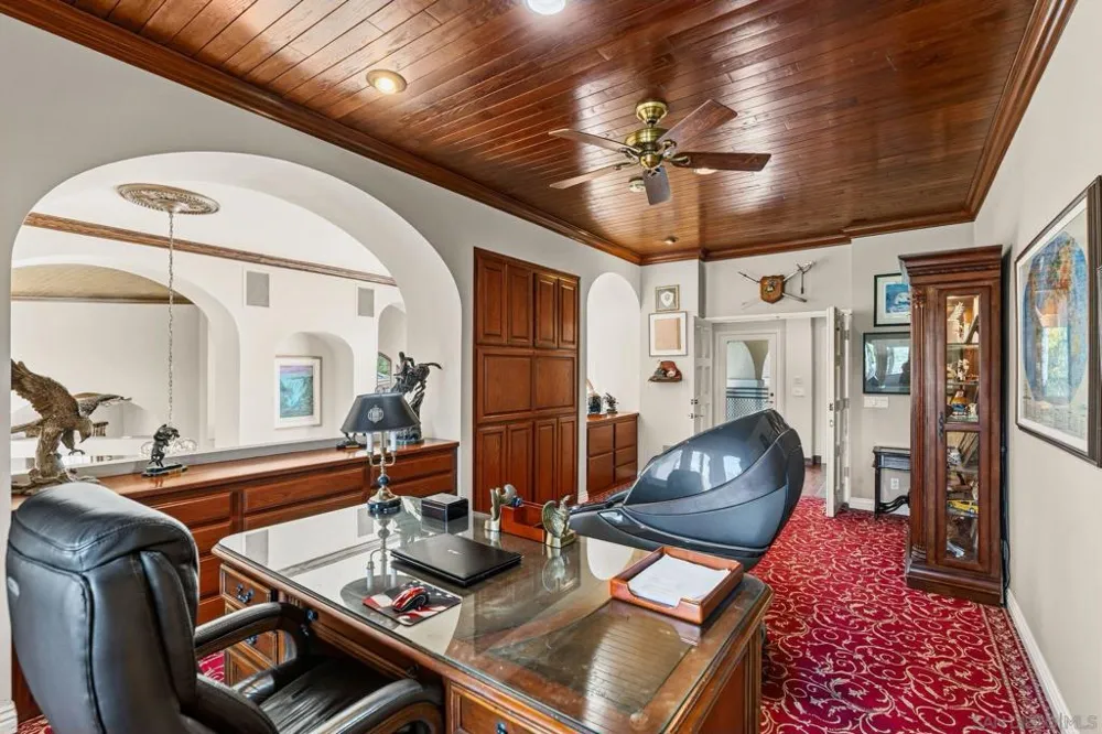 5860 Calle Camposeco Rancho Santa Fe, CA 92067