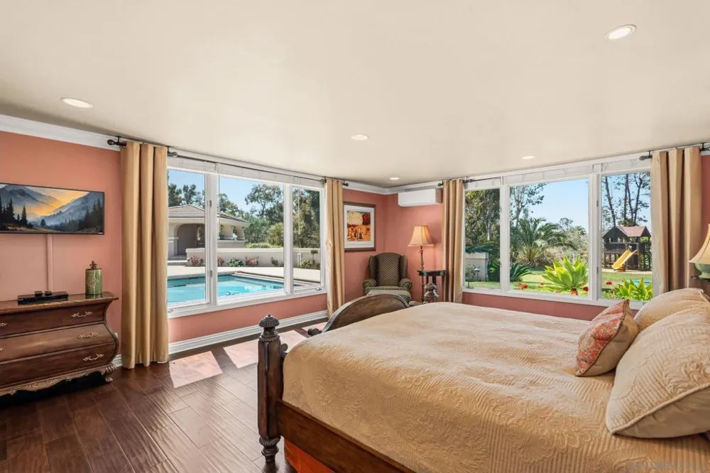 5860 Calle Camposeco Rancho Santa Fe, CA 92067